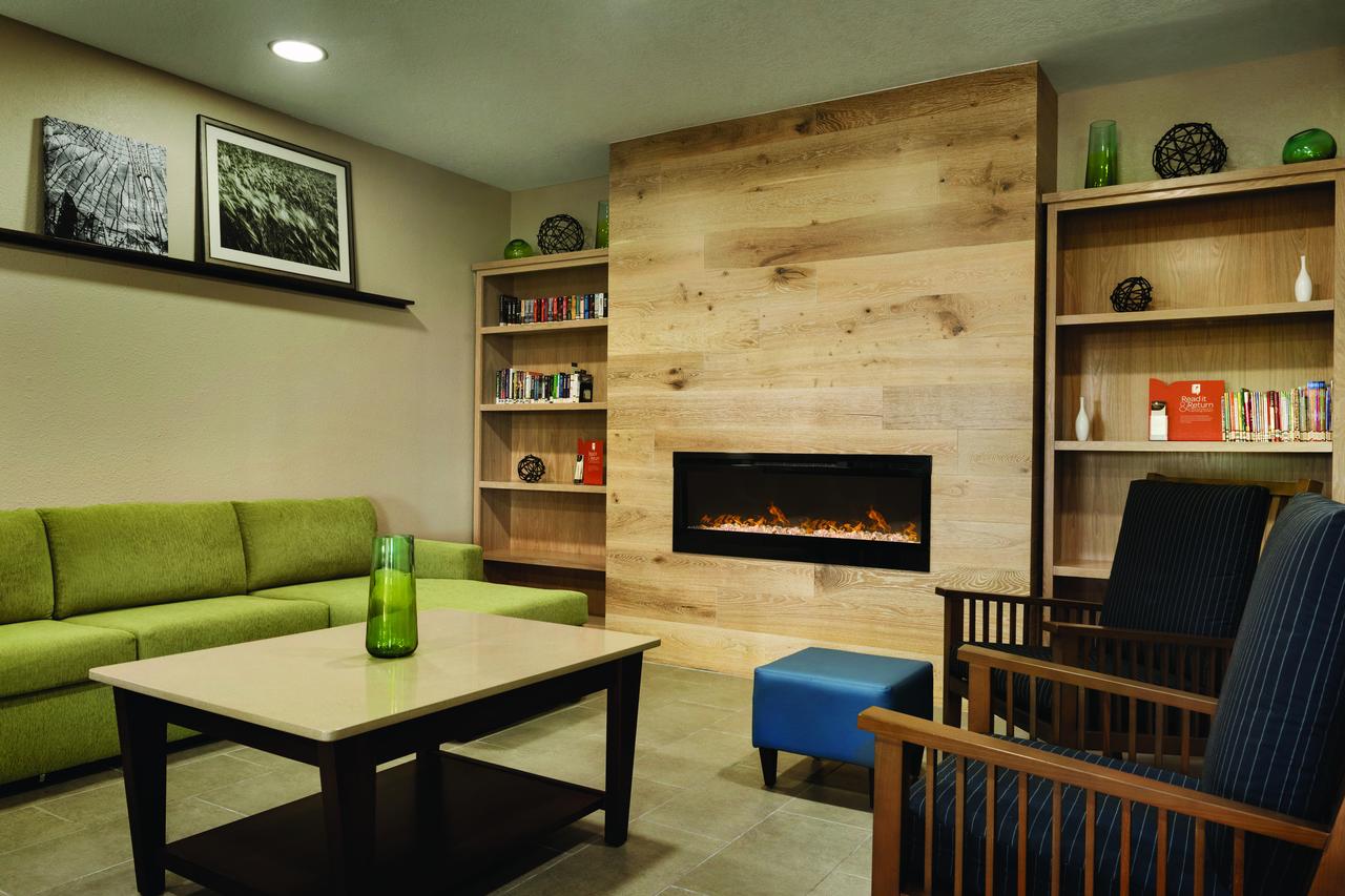 Country Inn & Suites By Radisson, Coralville, IA - thumb 11