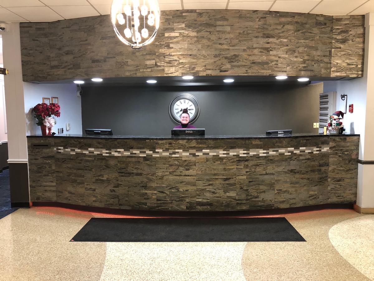 Ramada By Wyndham Cedar Rapids - thumb 10
