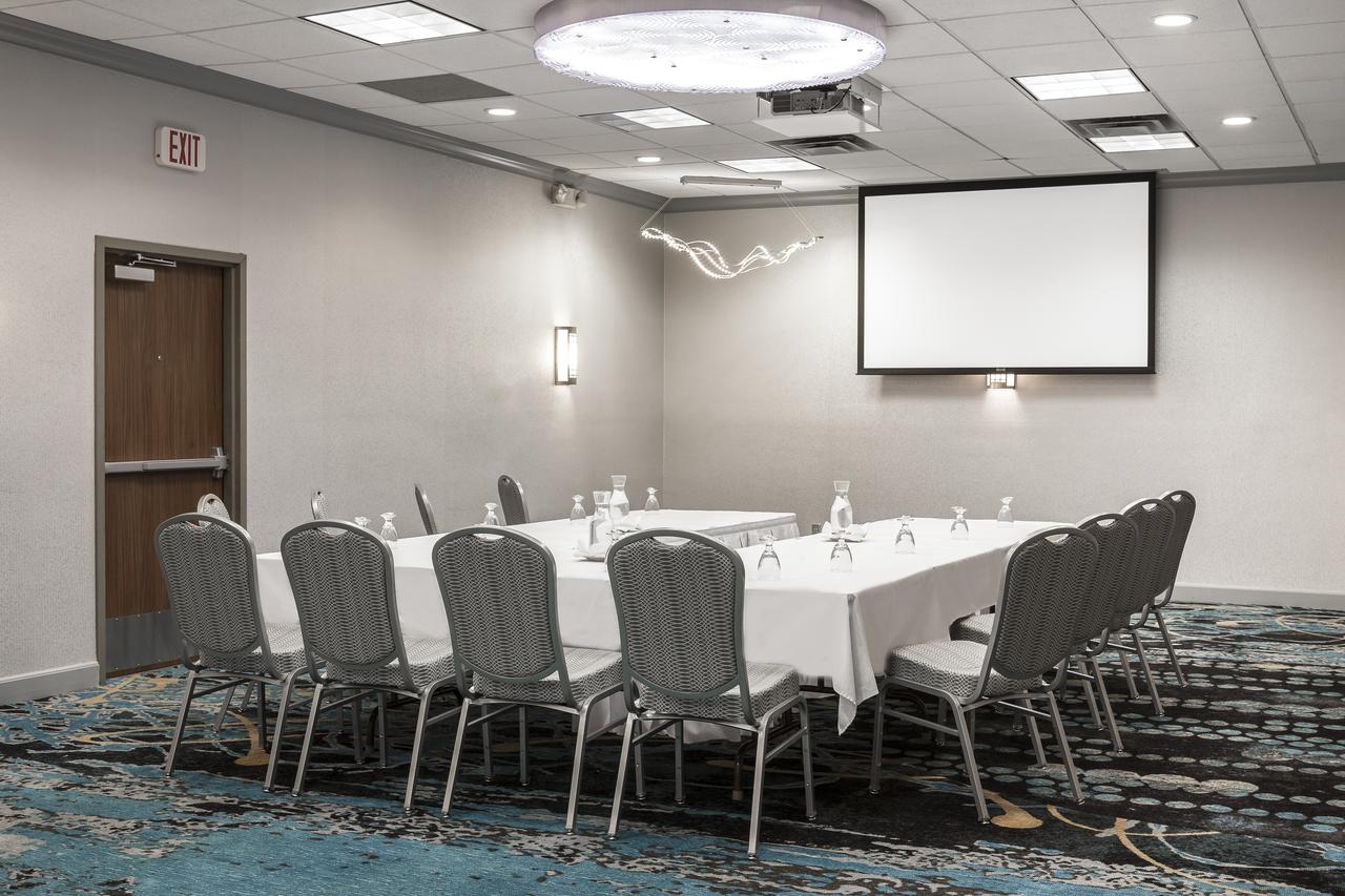 Radisson Hotel & Conference Center Coralville - Iowa City - thumb 18