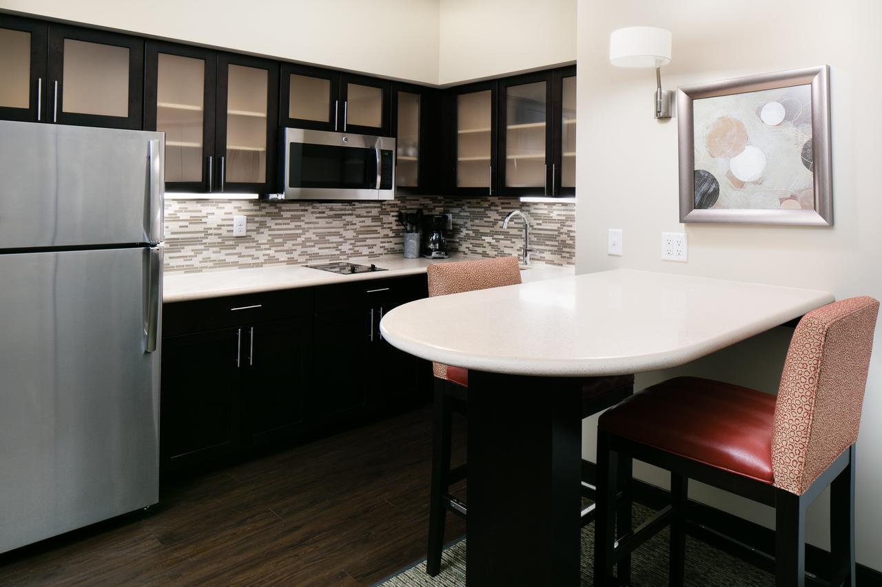 Staybridge Suites Des Moines Downtown - thumb 13