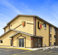 Super 8 by Wyndham Cedar Rapids - Accommodation Arizona