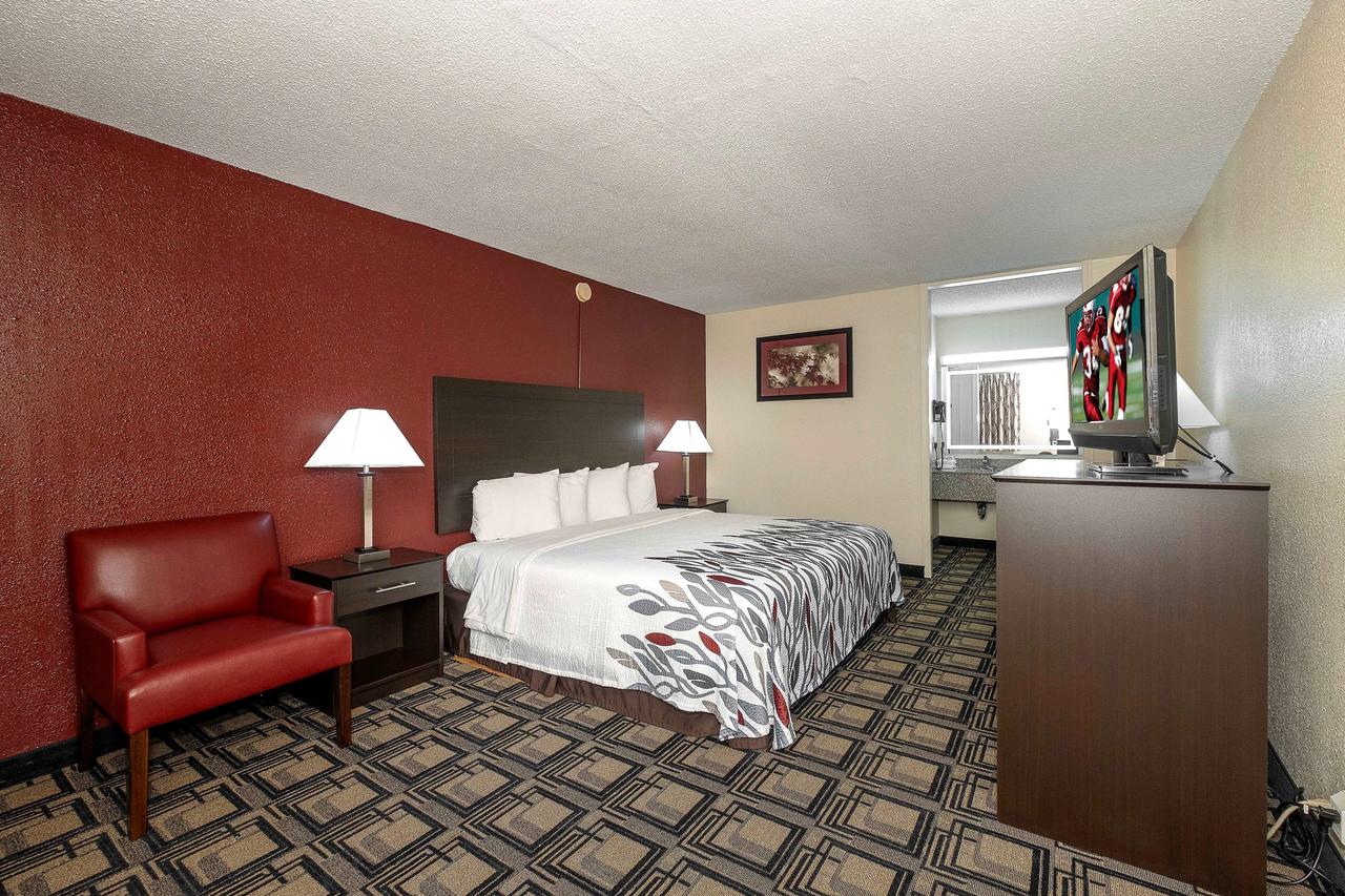 Red Roof Inn Murray - thumb 0