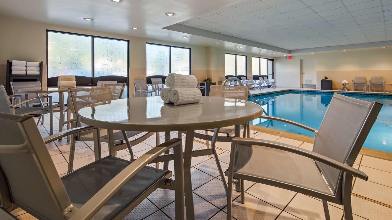 Best Western Plus Cincinnati Riverfront Downtown Area - thumb 36