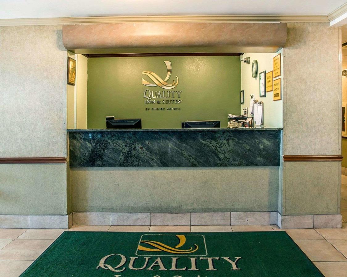 QUALITY INN AND SUITE CVG AIRPORT - thumb 8
