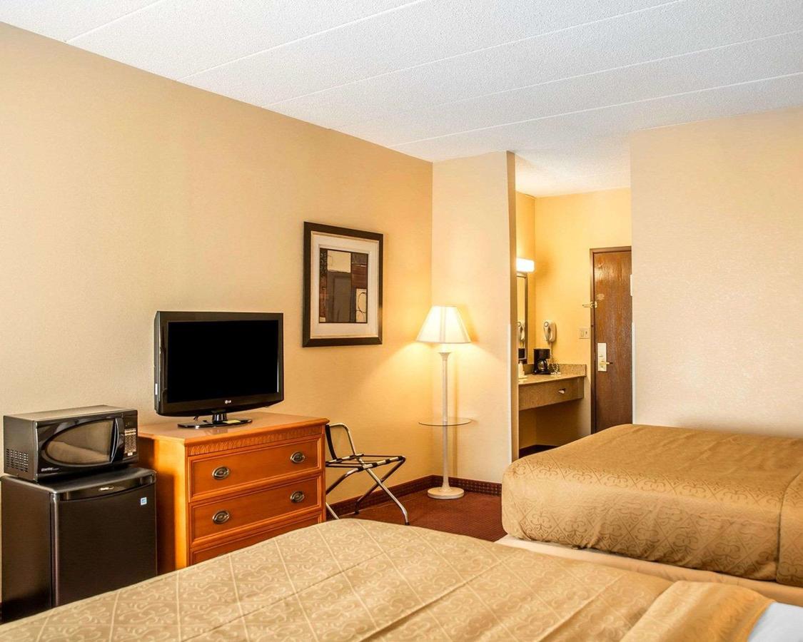 QUALITY INN AND SUITE CVG AIRPORT - thumb 10