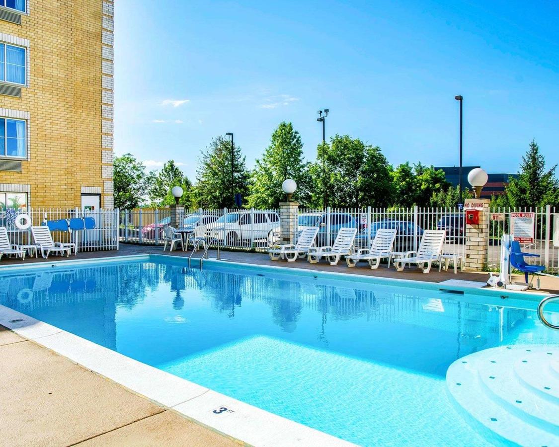 QUALITY INN AND SUITE CVG AIRPORT - thumb 32