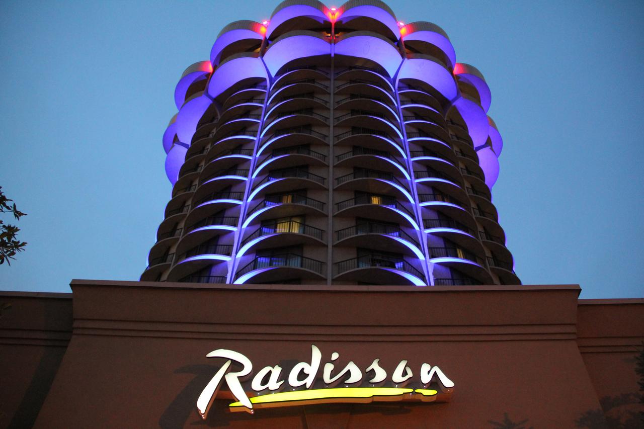 Radisson Hotel Cincinnati Riverfront - thumb 0