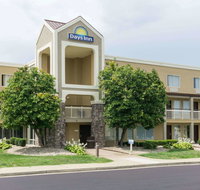 Days Inn by Wyndham Florence Cincinnati Area - Accommodation Arizona