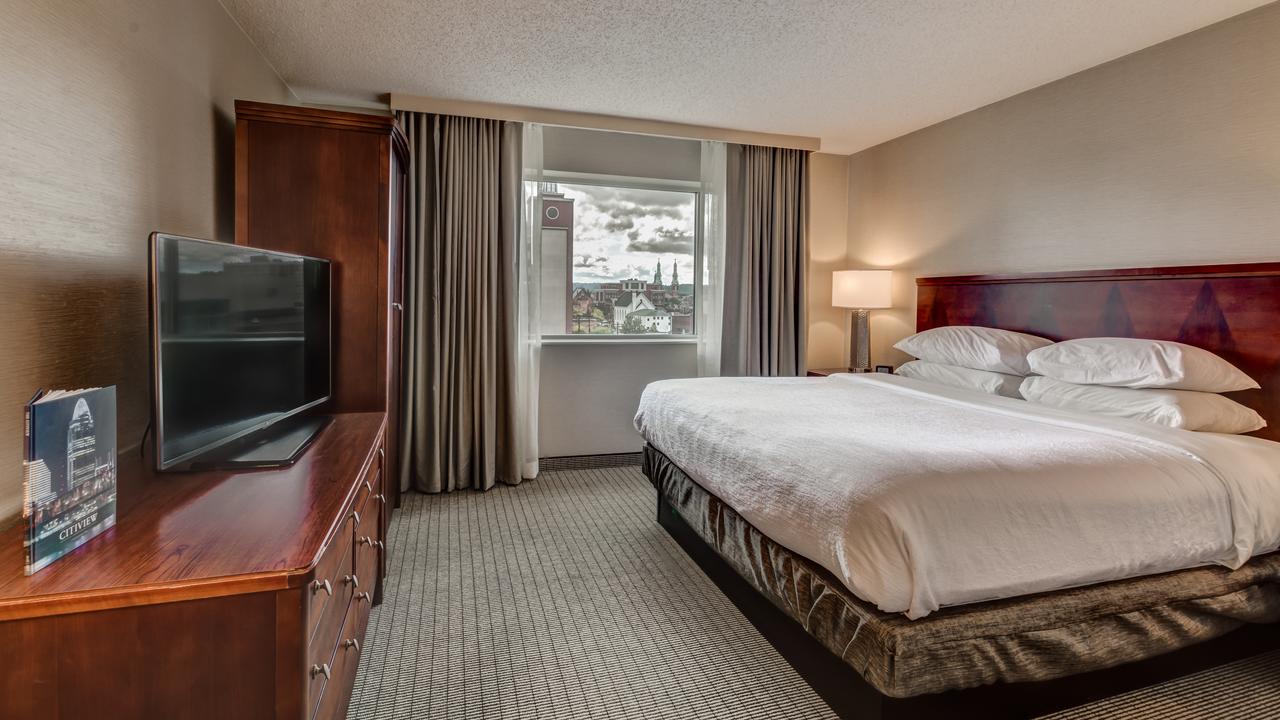 Embassy Suites Cincinnati - RiverCenter - thumb 15
