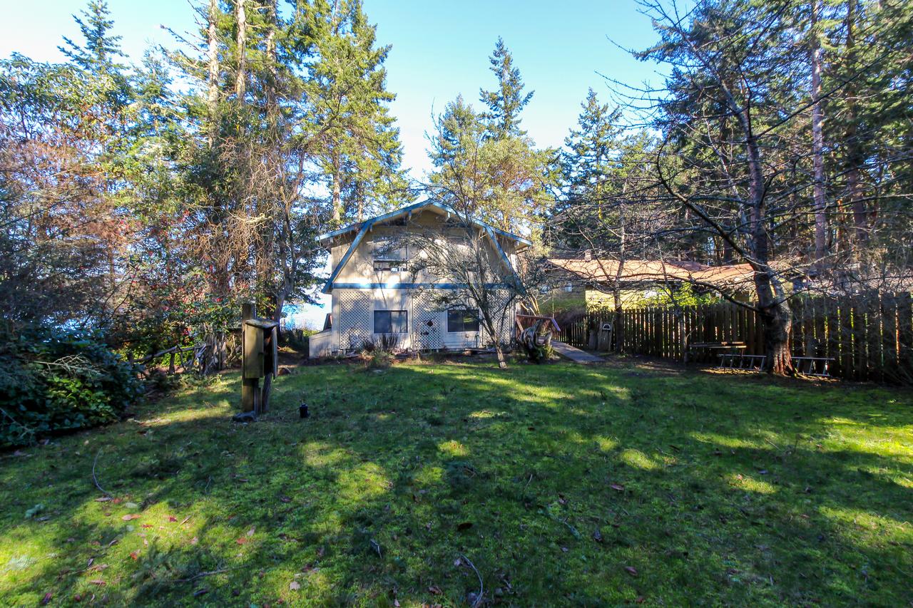 Lopez Island Hunter Bay Waterfront Home - thumb 4