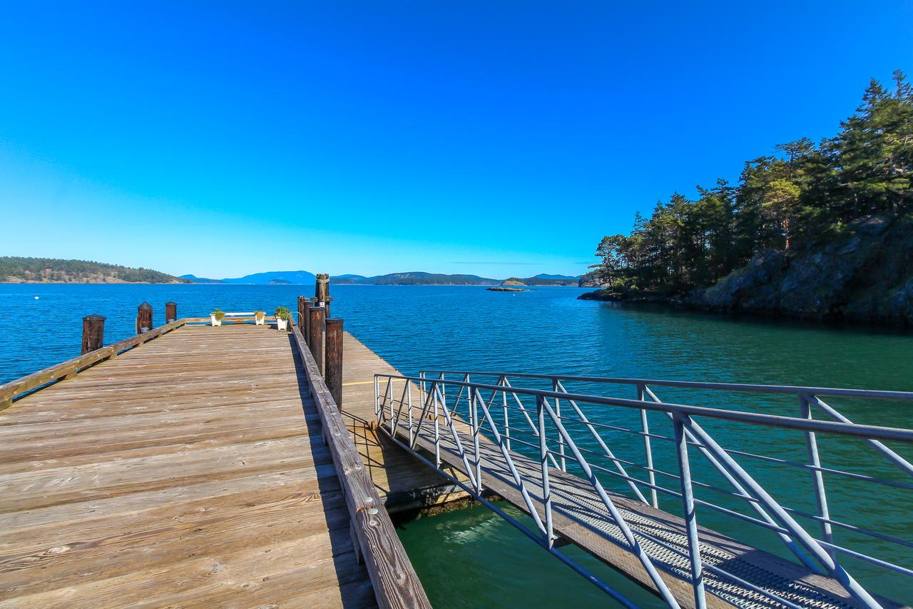 Lopez Island Hunter Bay Waterfront Home - thumb 9