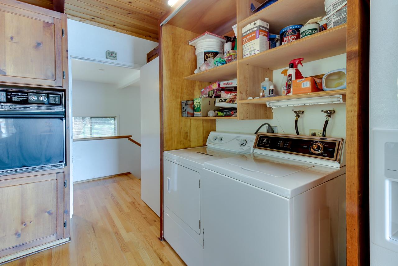 Lopez Island Hunter Bay Waterfront Home - thumb 3