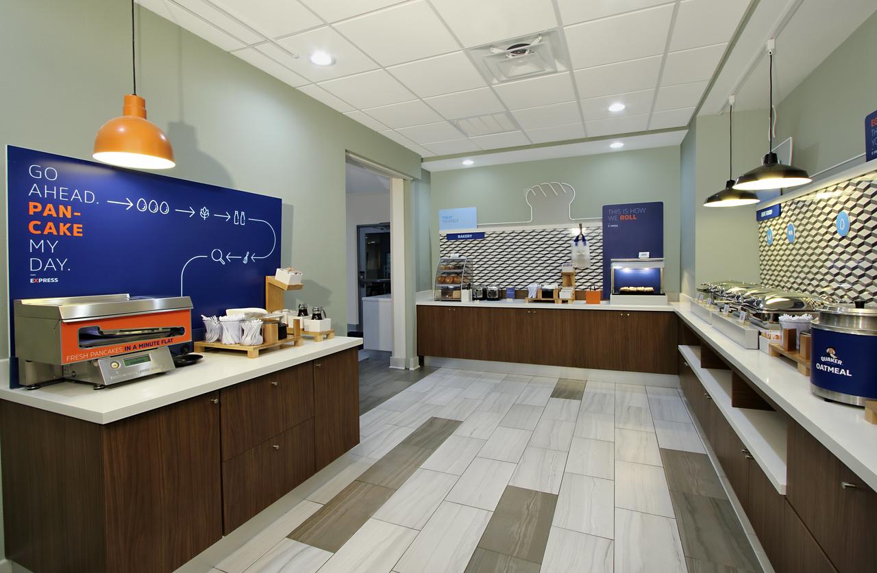 Holiday Inn Express & Suites - Lake Charles South Casino Area - thumb 18