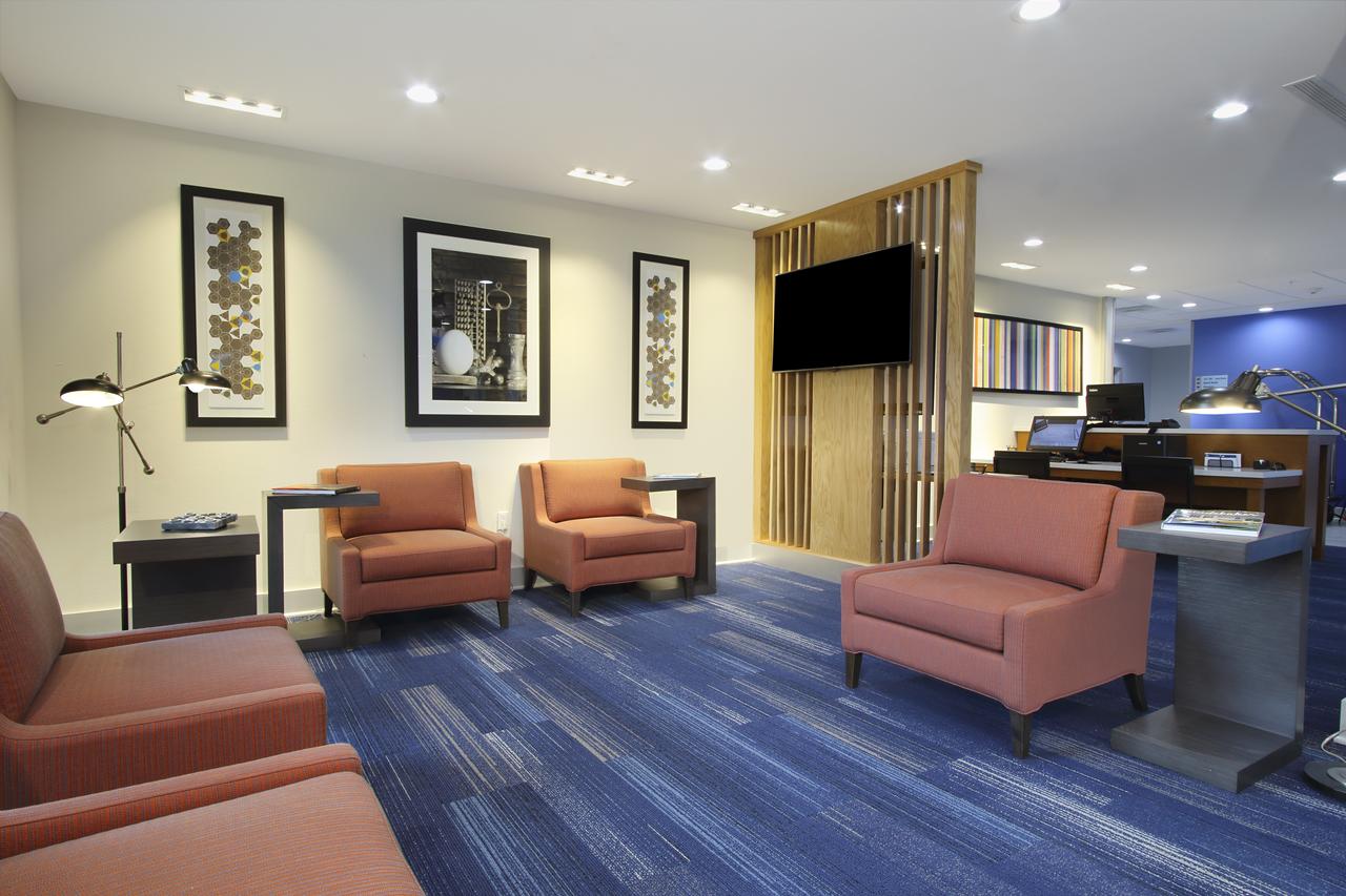 Holiday Inn Express & Suites - Lake Charles South Casino Area - thumb 22