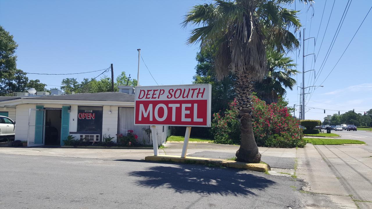 Deep South Motel - thumb 0