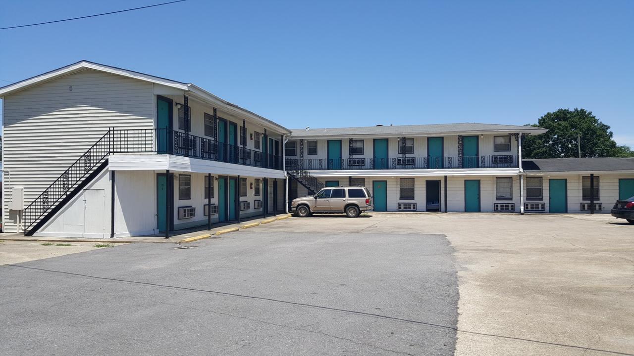 Deep South Motel - thumb 4