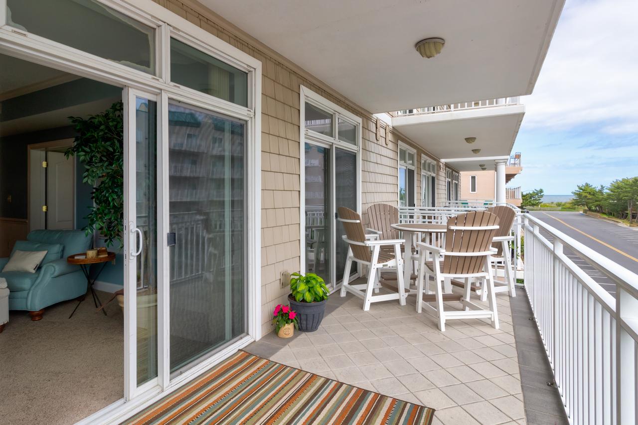 Seaside Retreat Condos - thumb 5