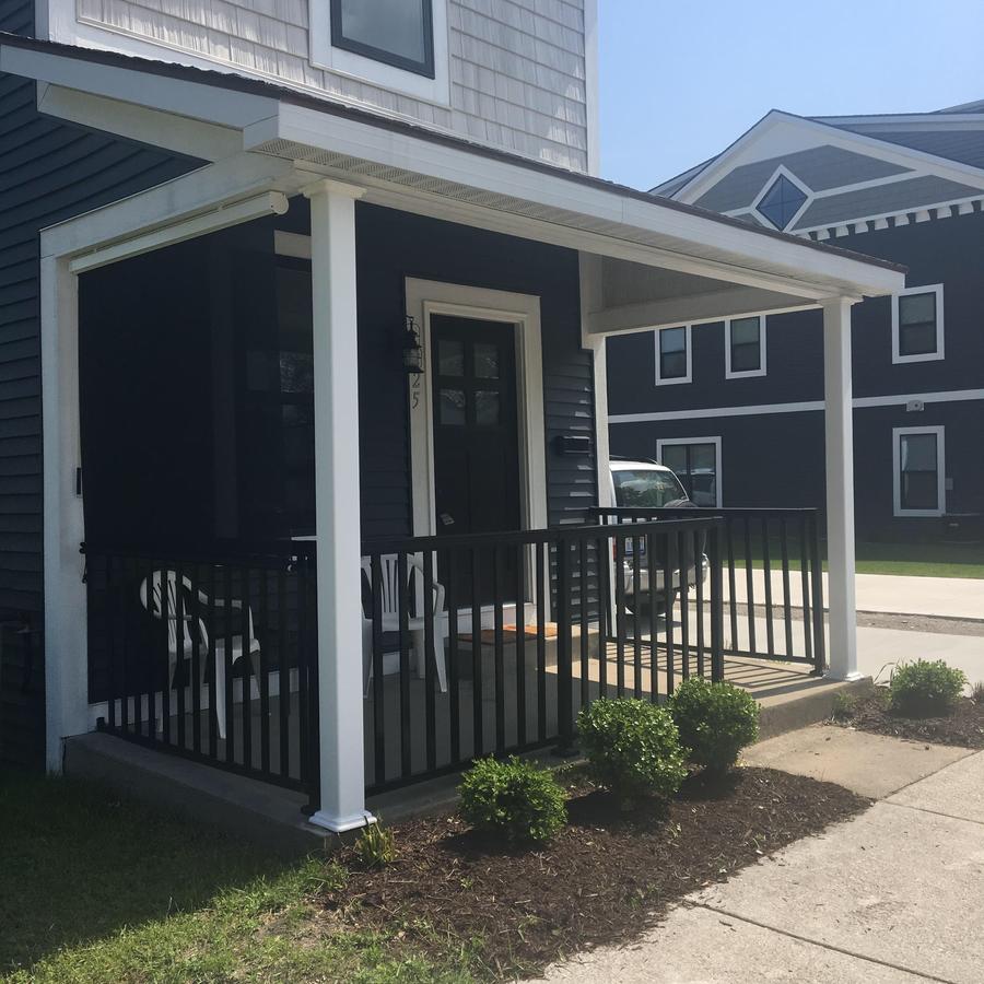 Strongâ€™s Harbor House - thumb 2