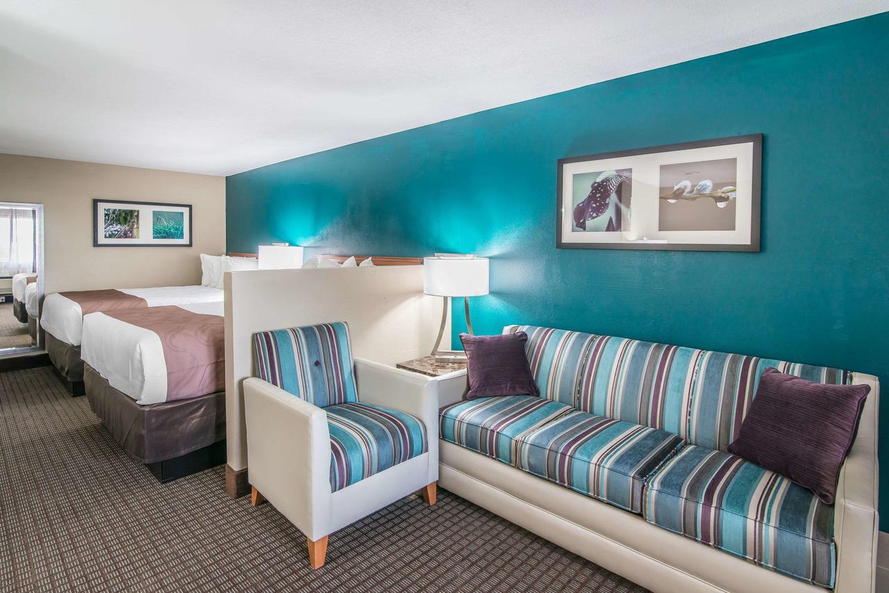 Quality Inn & Suites Near White Sands National Monument - thumb 7