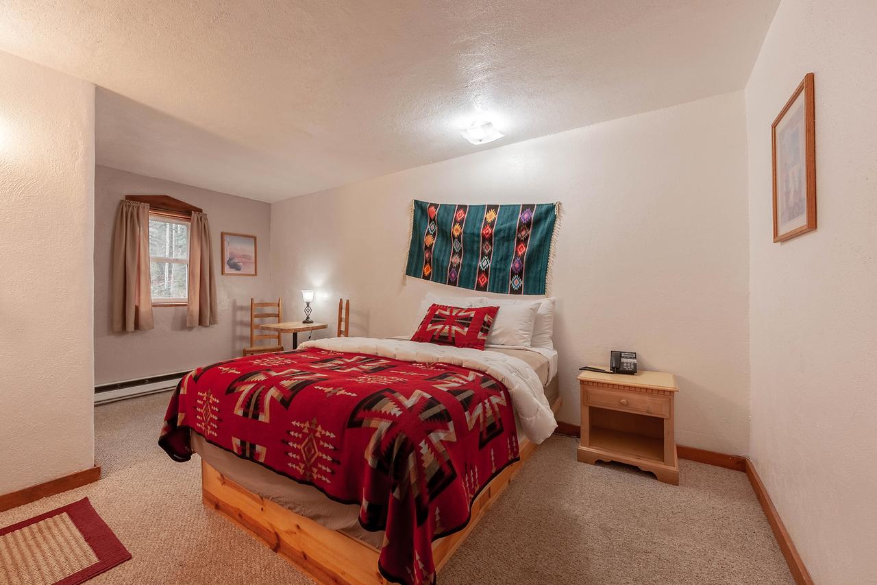 Amizette Inn - thumb 9