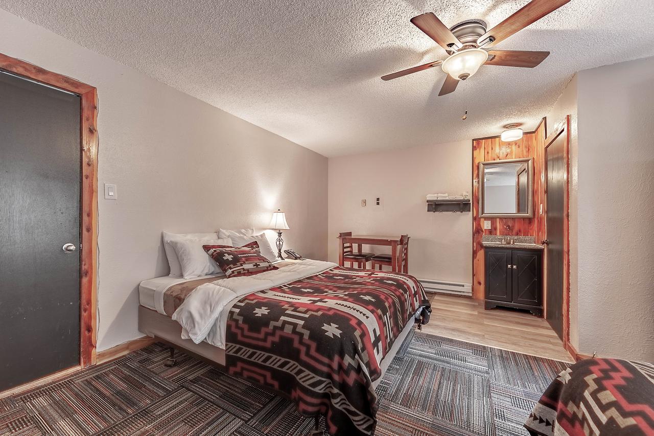 Amizette Inn - thumb 3