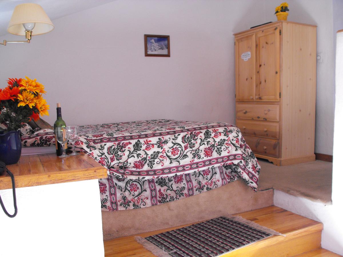 Amizette Inn - thumb 12