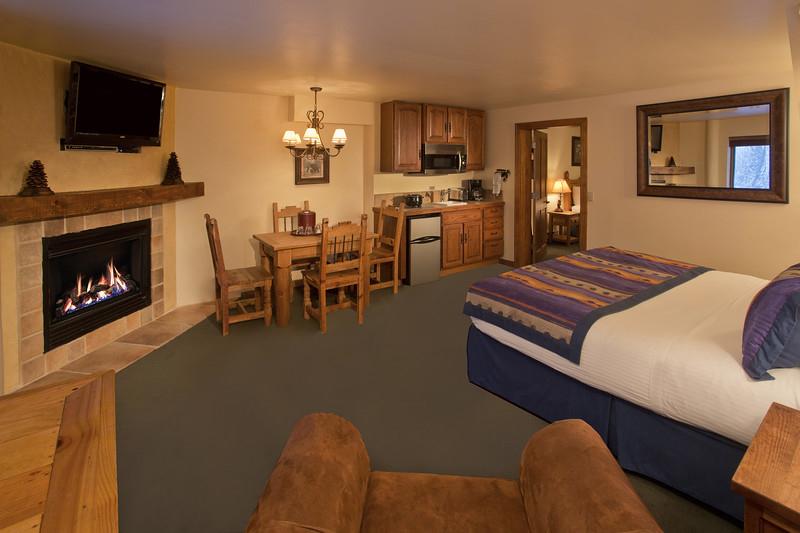Alpine Village Suites - thumb 15