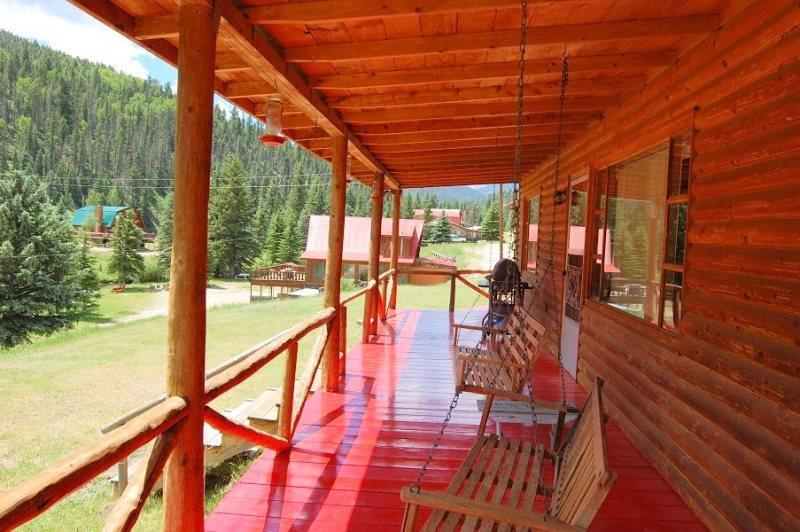 The Hall`s Harem Cabin - thumb 34