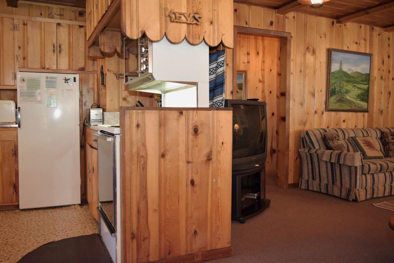 The Hall`s Harem Cabin - thumb 12