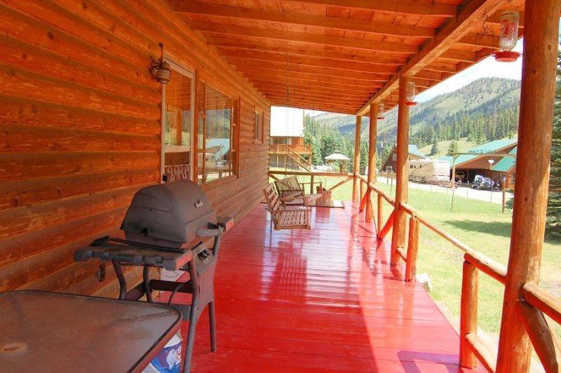 The Hall`s Harem Cabin - thumb 33