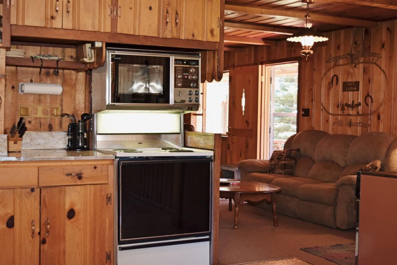 The Hall`s Harem Cabin - thumb 9