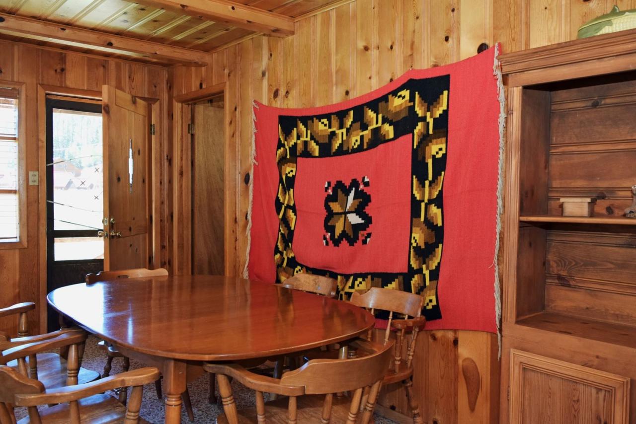 The Hall`s Harem Cabin - thumb 16