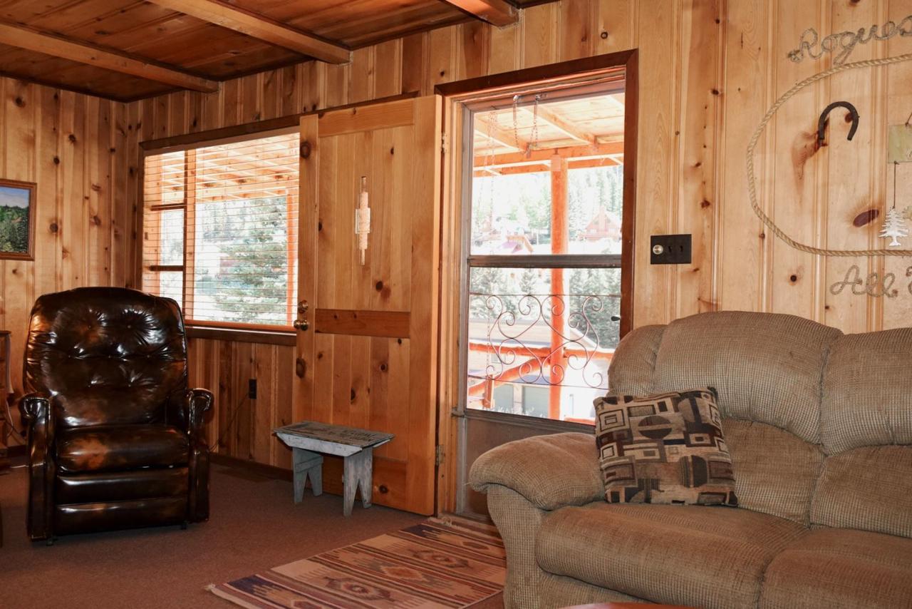 The Hall`s Harem Cabin - thumb 6