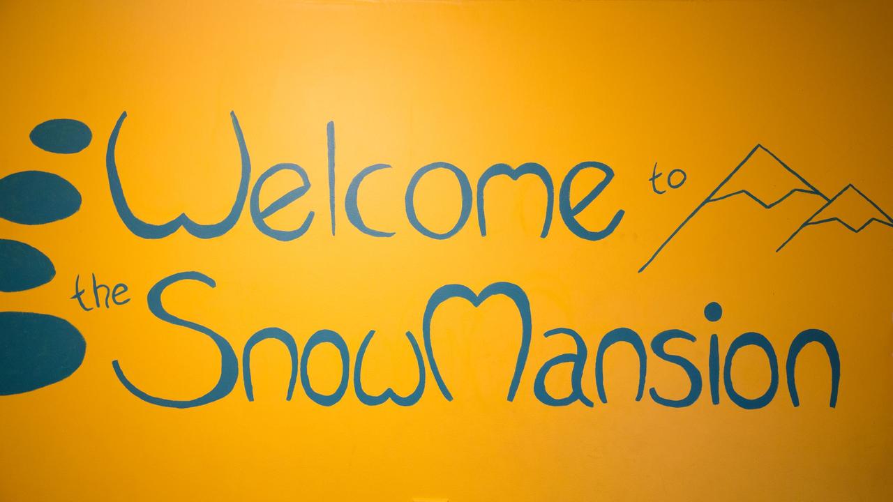 SnowMansion Adventure Lodge And Hostel - thumb 3