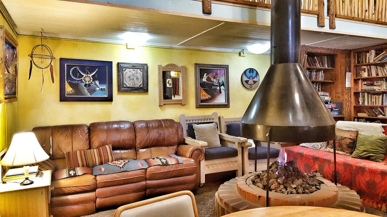 SnowMansion Adventure Lodge And Hostel - thumb 35