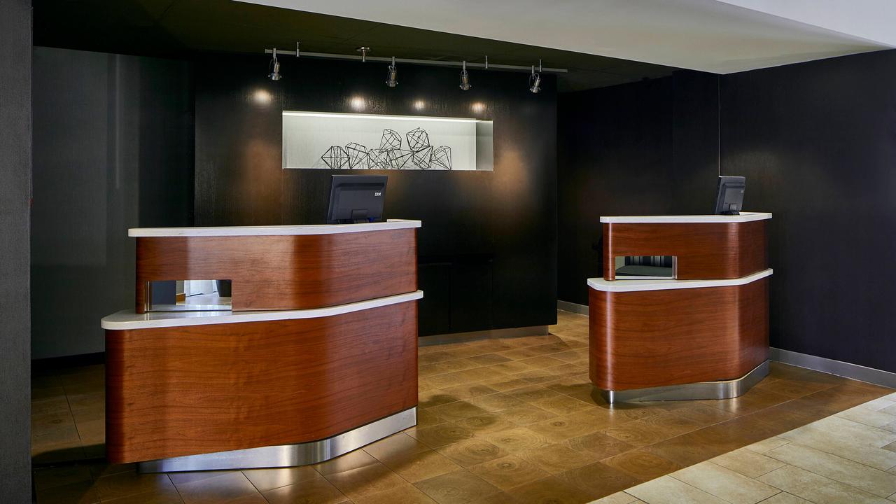 Courtyard By Marriott Raleigh-Durham Airport Morrisville - thumb 1
