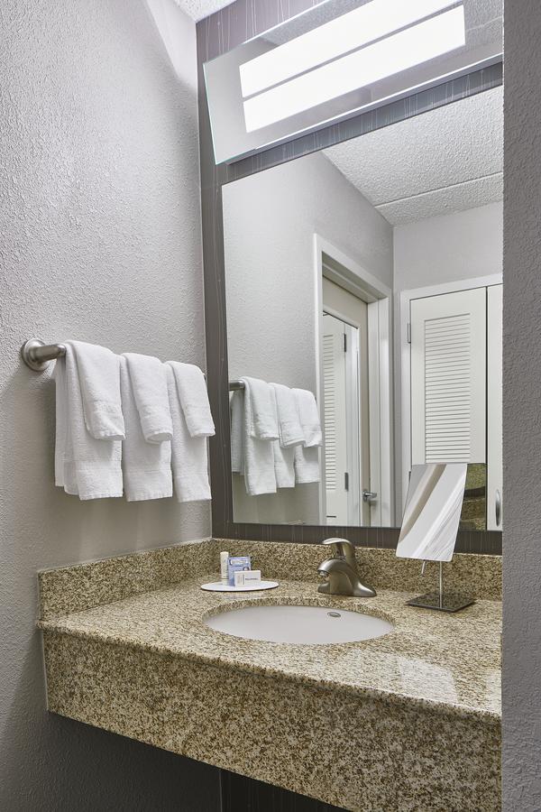 Courtyard By Marriott Raleigh-Durham Airport Morrisville - thumb 12
