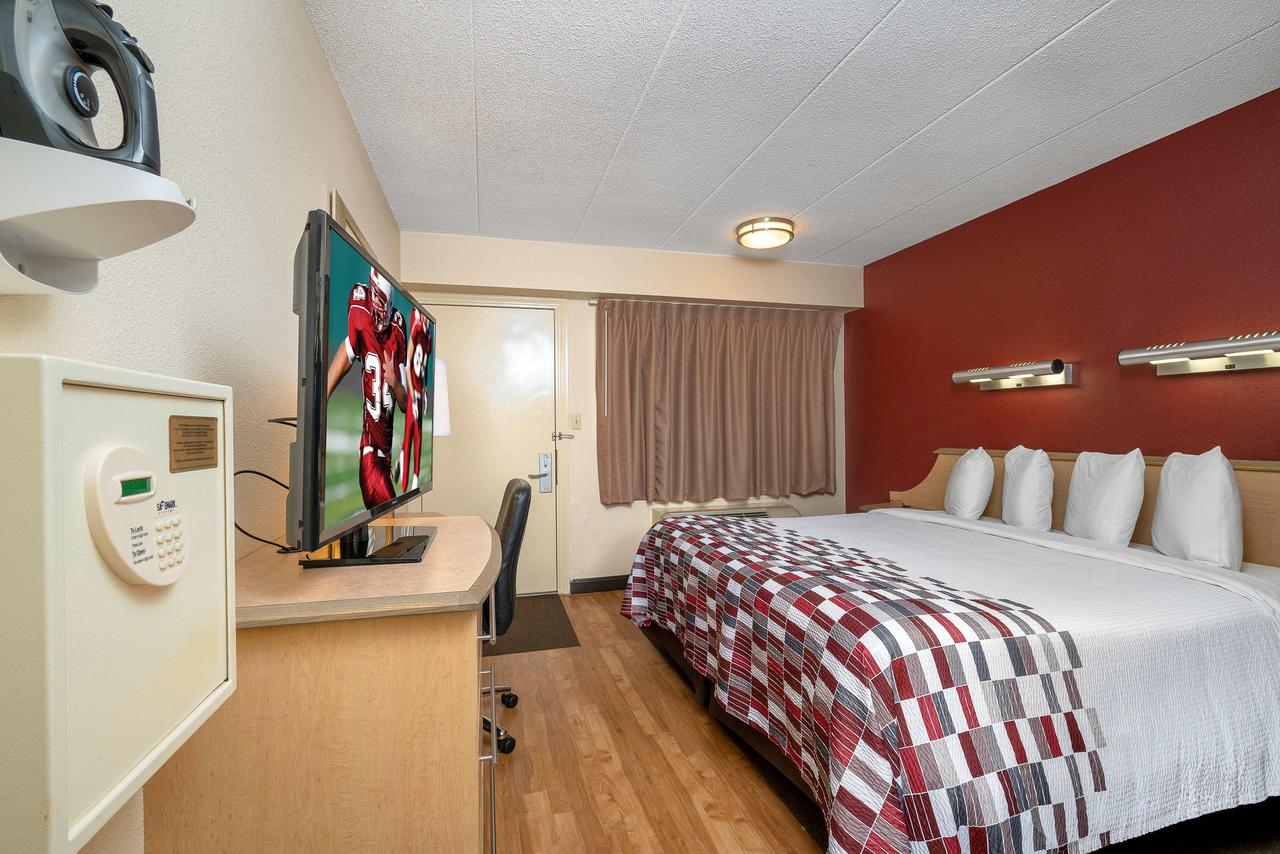 Red Roof Inn Cleveland - Mentor/ Willoughby - thumb 5