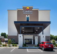 Comfort Inn  Suites Tulsa Catoosa - Accommodation Arizona