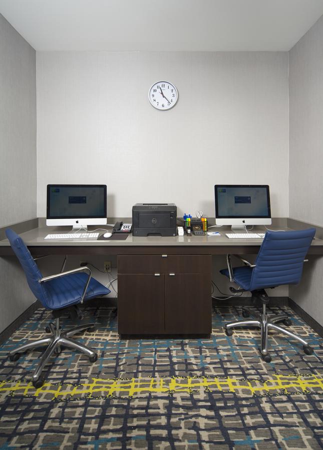 Holiday Inn Express & Suites Oklahoma City Downtown - Bricktown - thumb 21