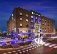 Holiday Inn Express  Suites Oklahoma City Downtown - Bricktown - Accommodation Arizona