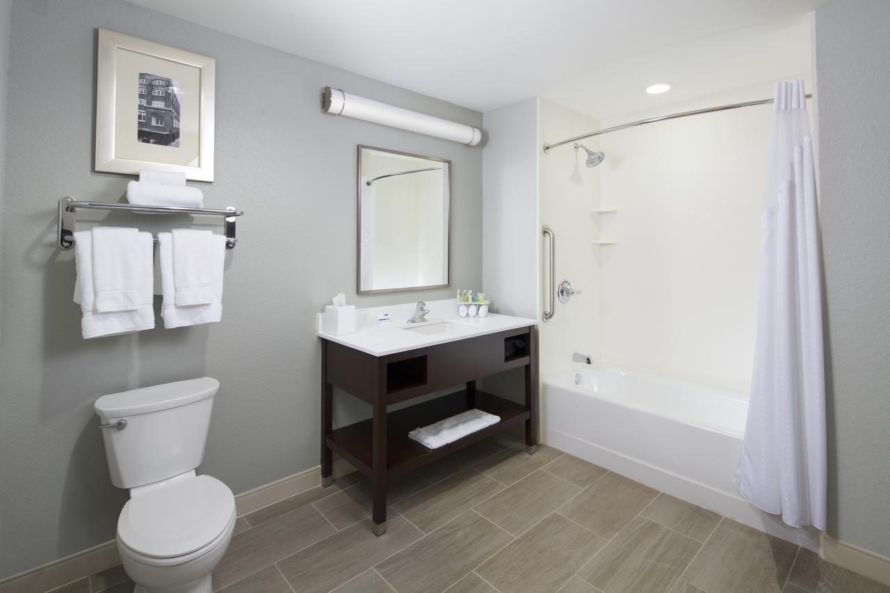 Holiday Inn Express & Suites Oklahoma City Downtown - Bricktown - thumb 19