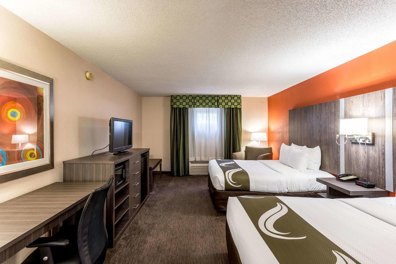 Quality Inn Nashville Downtown - Stadium - thumb 23