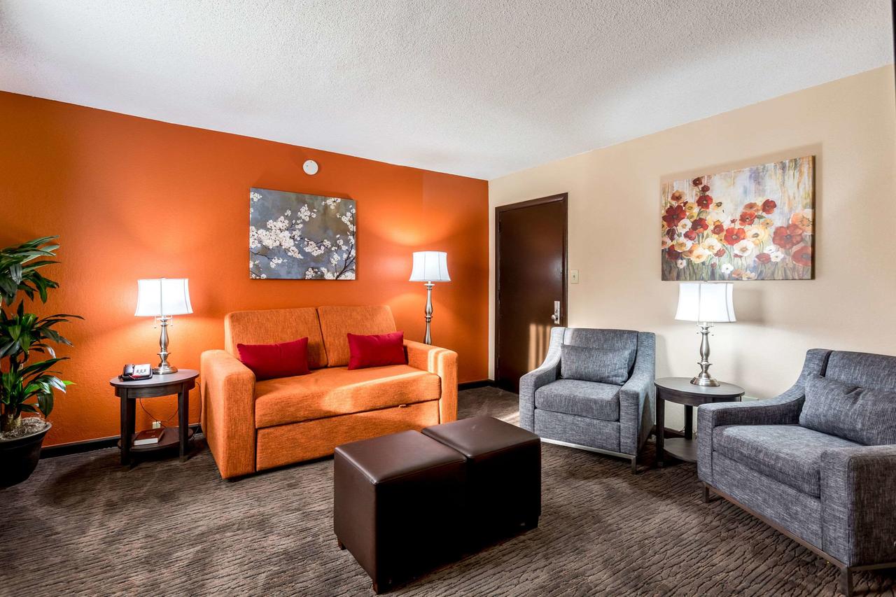 Quality Inn Nashville Downtown - Stadium - thumb 13