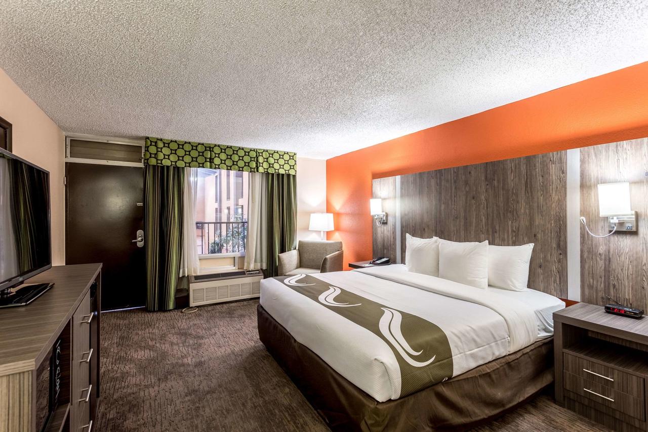 Quality Inn Nashville Downtown - Stadium - thumb 35