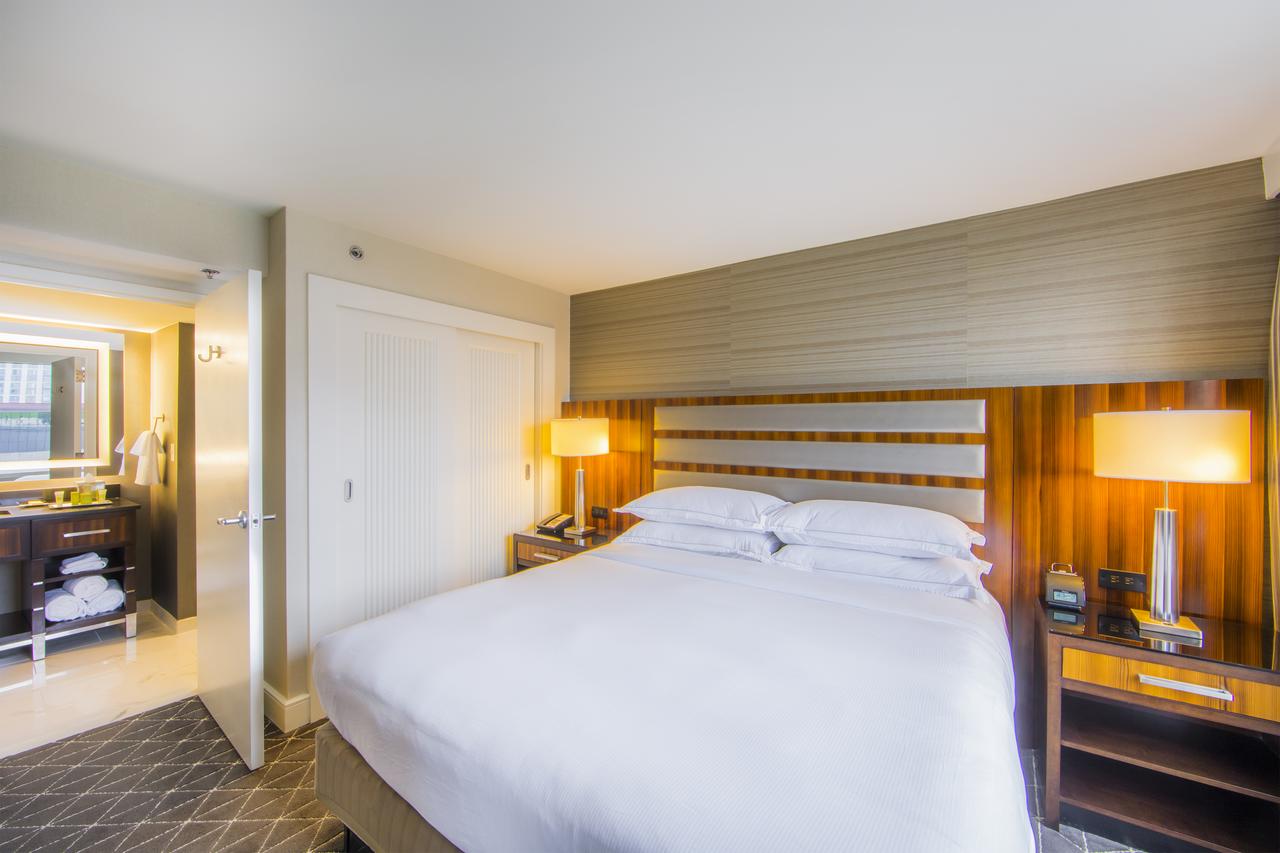 Hilton Nashville Downtown - thumb 1