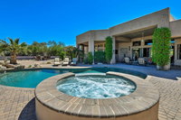 'Cactus Corridor' - a Luxurious Scottsdale Villa Accommodation Arizona