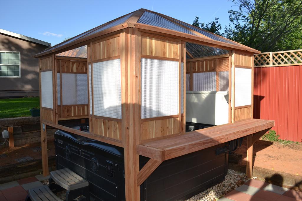 'Rustic Retreat' Moab Townhome With Grill & Fire Pit! - thumb 2