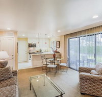 1-Bedroom Condo Near Trails - Accommodation Arizona