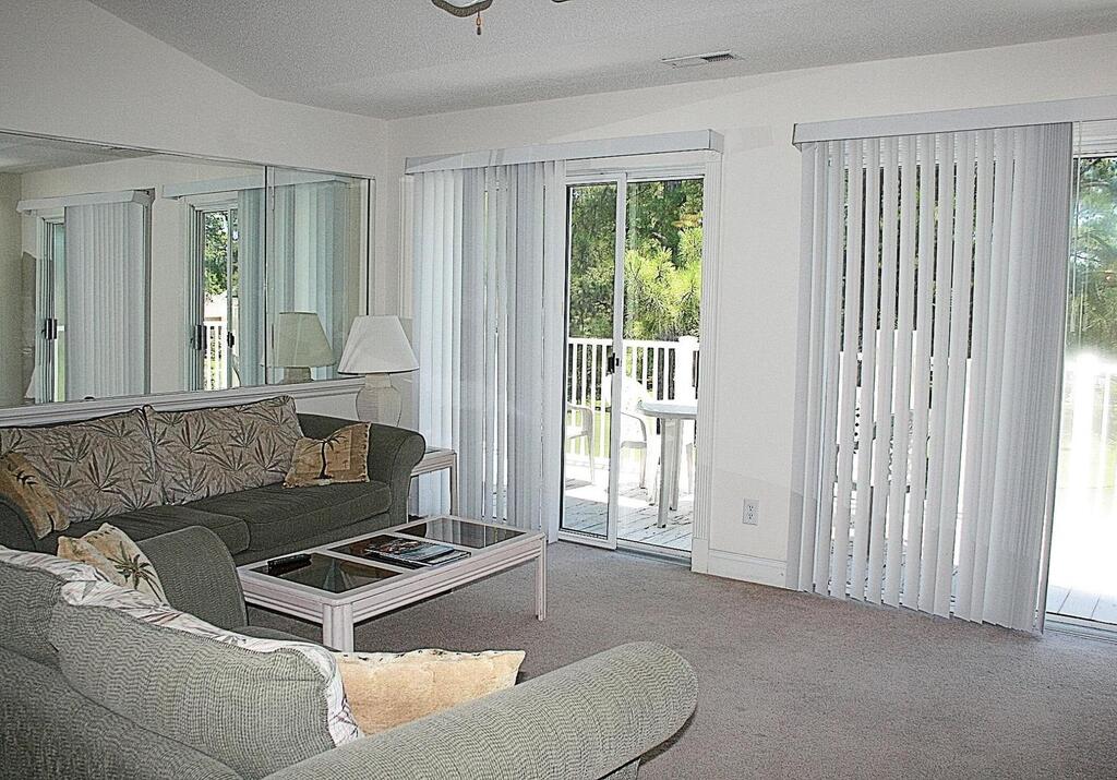 1008M Condo - thumb 0